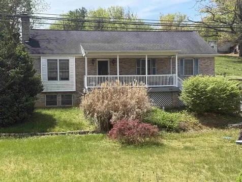 661 Ladd Road Fishersville VA 22939