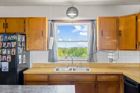 317 Ridge Road Staunton VA 24401