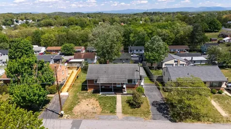 317 Ridge Road Staunton VA 24401