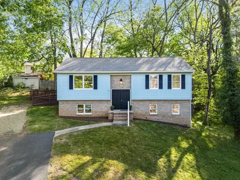3 Sullivan Street Staunton VA 24401