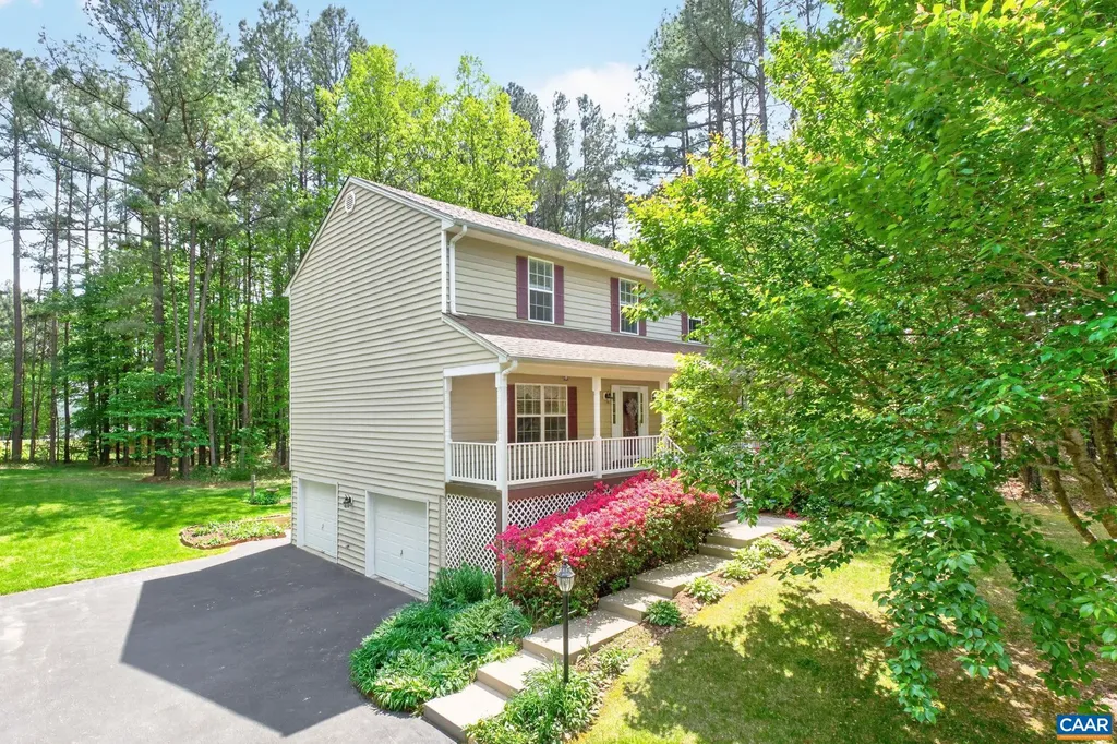 154 White Cedar Road Barboursville VA 22923