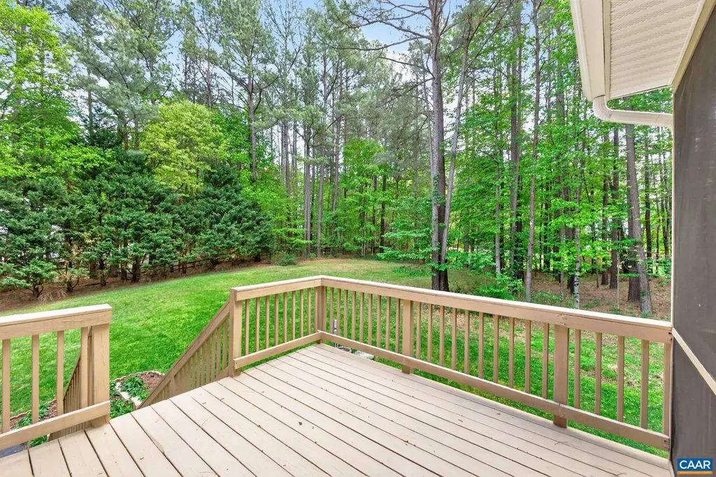 154 White Cedar Road Barboursville VA 22923