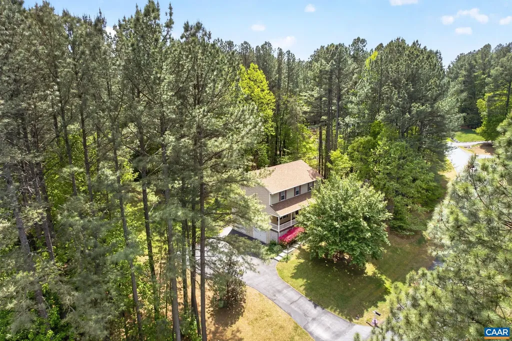 154 White Cedar Road Barboursville VA 22923