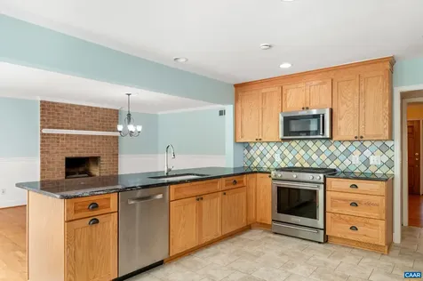 165 Walnut Lane Charlottesville VA 22911