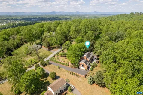 165 Walnut Lane Charlottesville VA 22911