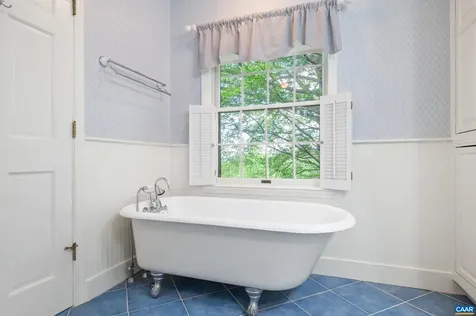 165 Walnut Lane Charlottesville VA 22911