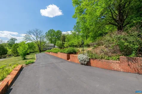 165 Walnut Lane Charlottesville VA 22911