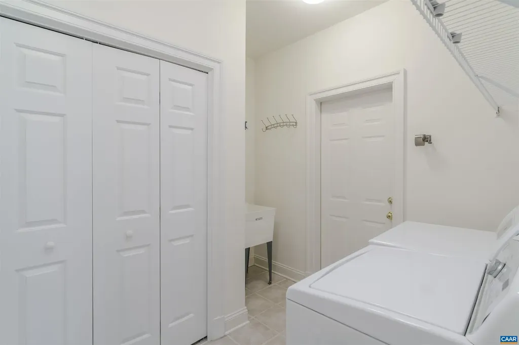 5527 Stonegate Lane Crozet VA 22932
