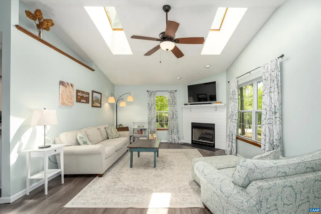 23 Arapaho Trail Palmyra VA 22963