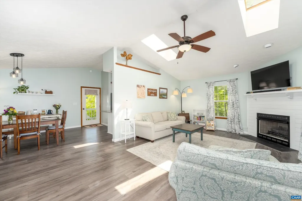 23 Arapaho Trail Palmyra VA 22963