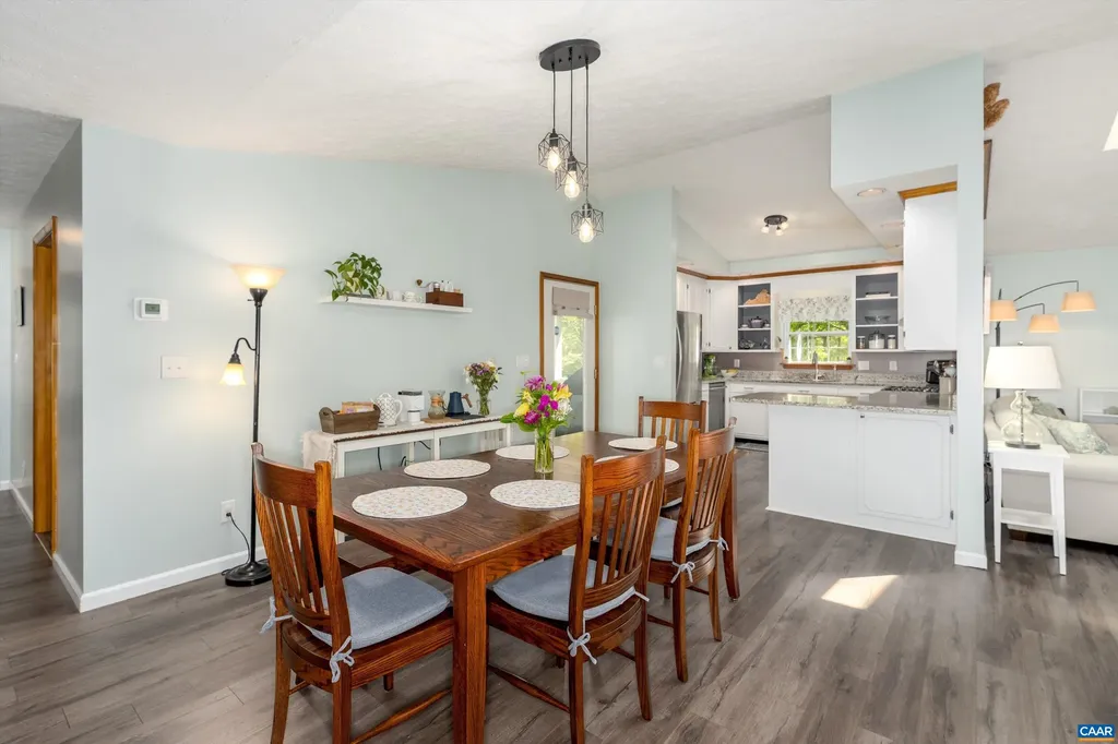 23 Arapaho Trail Palmyra VA 22963