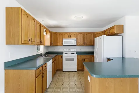 7 Blue Ridge Court Luray VA 22835