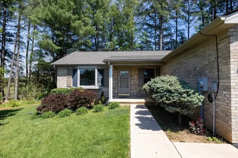 7 Blue Ridge Court Luray VA 22835