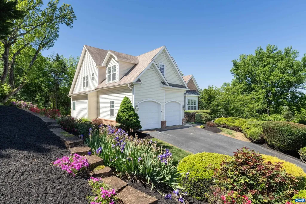 129 Fontana Court Charlottesville VA 22911