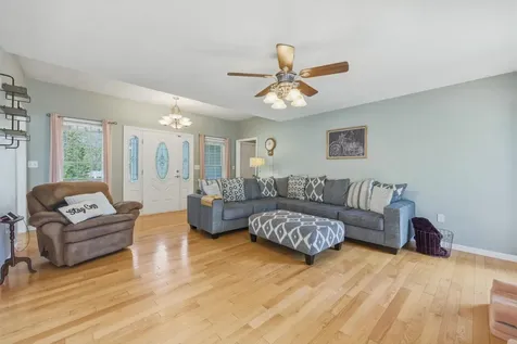 1034 Hepner Road Mt Jackson VA 22842
