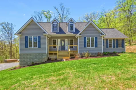 1034 Hepner Road Mt Jackson VA 22842