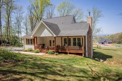 5266 Foothills Lane Keezletown VA 22832