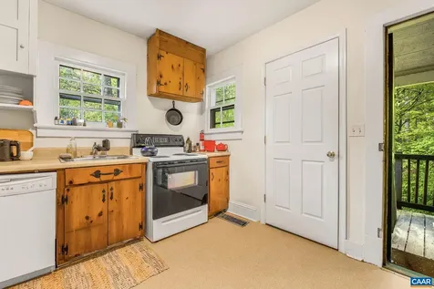2325 Highland Avenue Charlottesville VA 22902