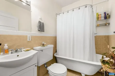 2325 Highland Avenue Charlottesville VA 22902