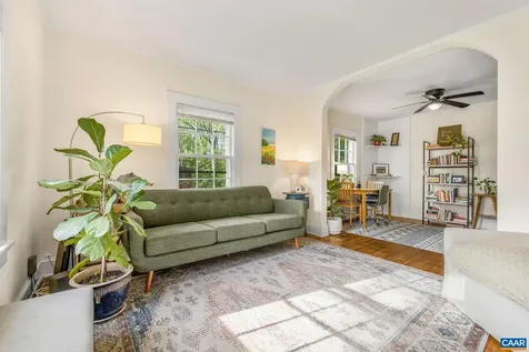 2325 Highland Avenue Charlottesville VA 22902