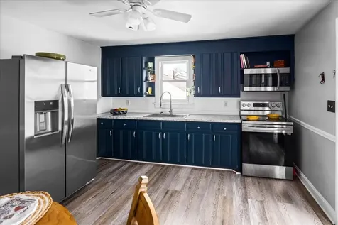 428 Poplar Avenue S Waynesboro VA 22980