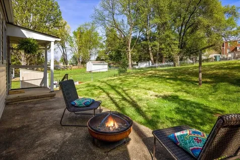 428 Poplar Avenue S Waynesboro VA 22980