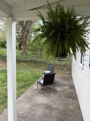 428 Poplar Avenue S Waynesboro VA 22980