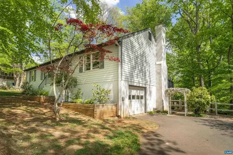 110 Carrsbrook Court Charlottesville VA 22901