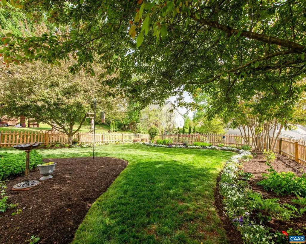 352 Leaping Fox Court Charlottesville VA 22902