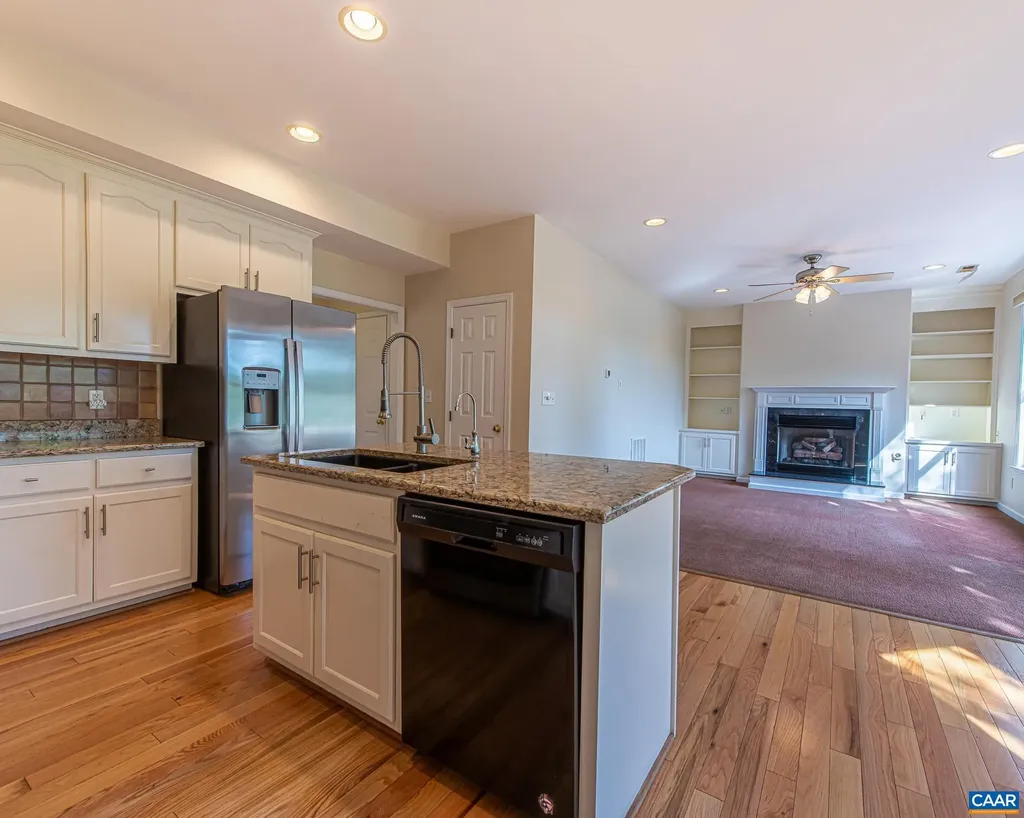 352 Leaping Fox Court Charlottesville VA 22902