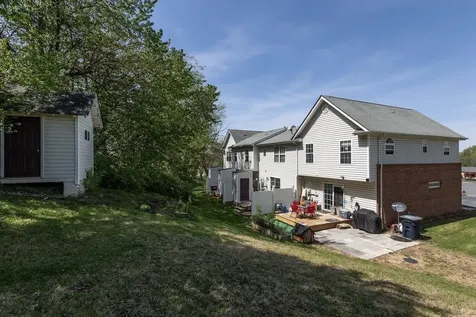 1201 Wordsworth Court Harrisonburg VA 22802