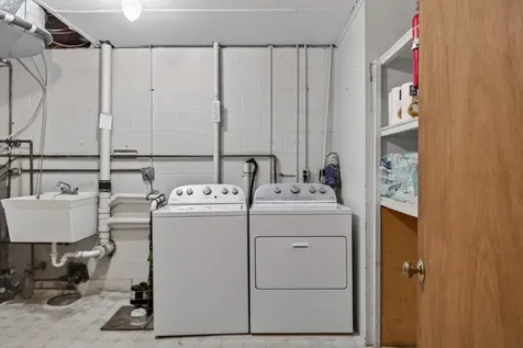 1341 Smithland Road Harrisonburg VA 22802