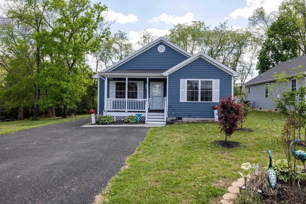 206 Summit Avenue W Elkton VA 22827