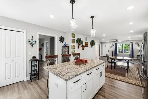 206 Summit Avenue W Elkton VA 22827