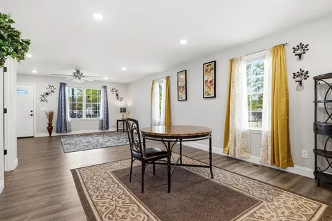 206 Summit Avenue W Elkton VA 22827