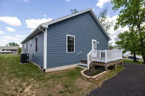 206 Summit Avenue W Elkton VA 22827