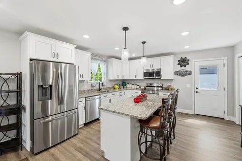 206 Summit Avenue W Elkton VA 22827