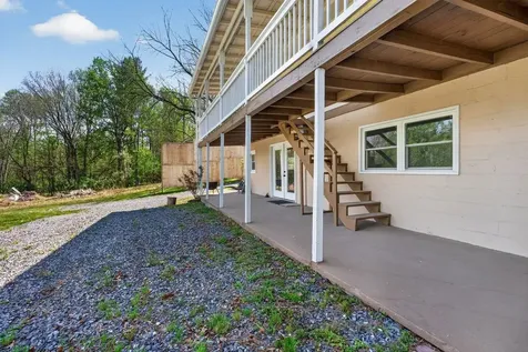 782 Shipyard Road Shenandoah VA 22849