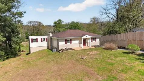 782 Shipyard Road Shenandoah VA 22849