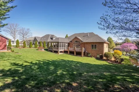 3107 Brookshire Drive Rockingham VA 22801