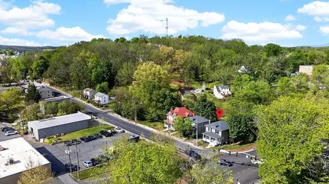 342 Lewis Street N Staunton VA 24401