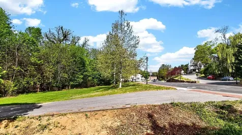 342 Lewis Street N Staunton VA 24401