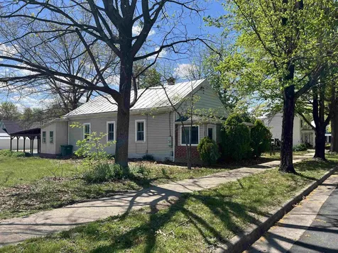 203 6th Street Grottoes VA 24441