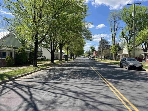 203 6th Street Grottoes VA 24441