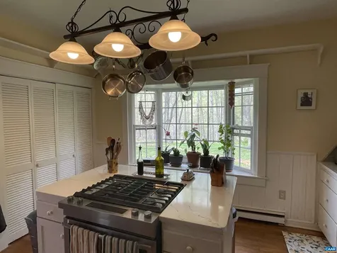 954 Old Lynchburg Road Charlottesville VA 22903