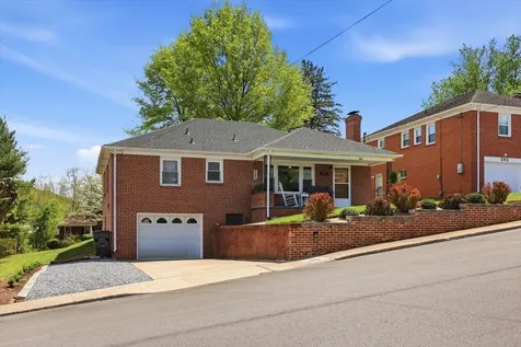 503 Ritchie Boulevard Staunton VA 24401
