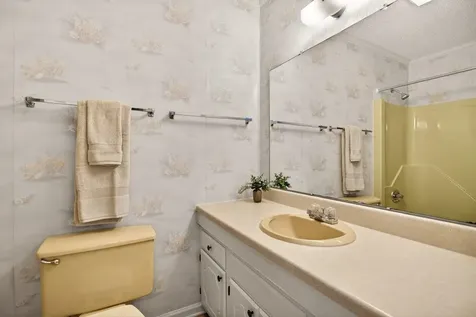 25 Emery Street Harrisonburg VA 22801