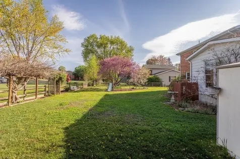 25 Emery Street Harrisonburg VA 22801