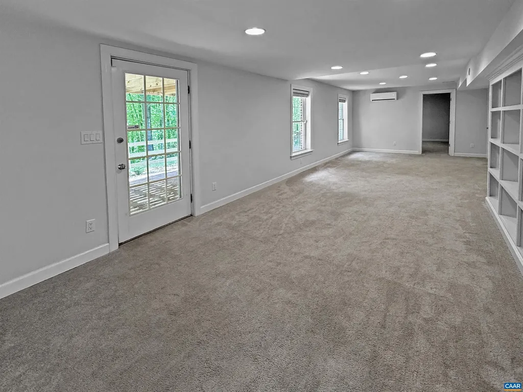824 King William Drive Charlottesville VA 22901