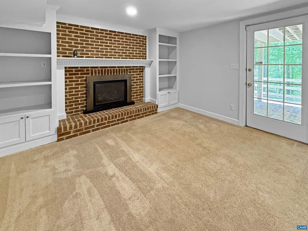 824 King William Drive Charlottesville VA 22901